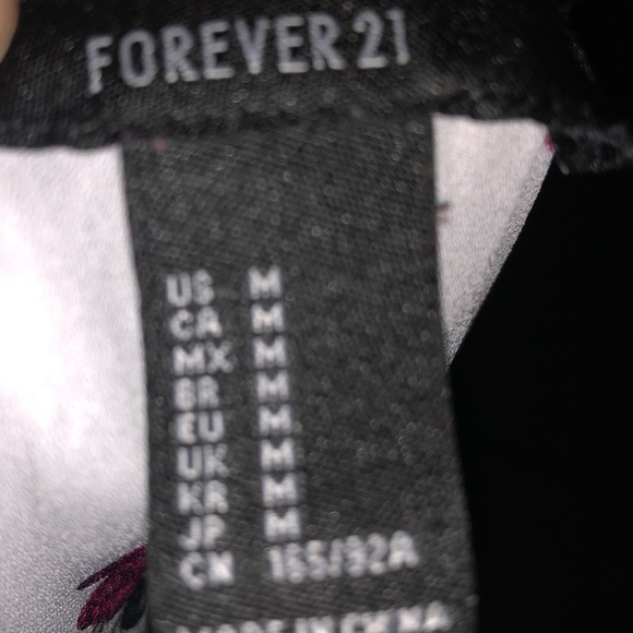 Floral Tee - Picture 3 of 3